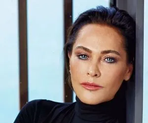 Unlu Isimlerin Makyajsiz Halleri Galeri Magazin