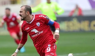 Ahmet İlhan Özek: Güçlü bir takım olduk