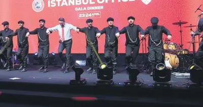 UEFA Başkanı Ceferin horonla büyülendi! İsviçre’den sürpriz davet geldi!