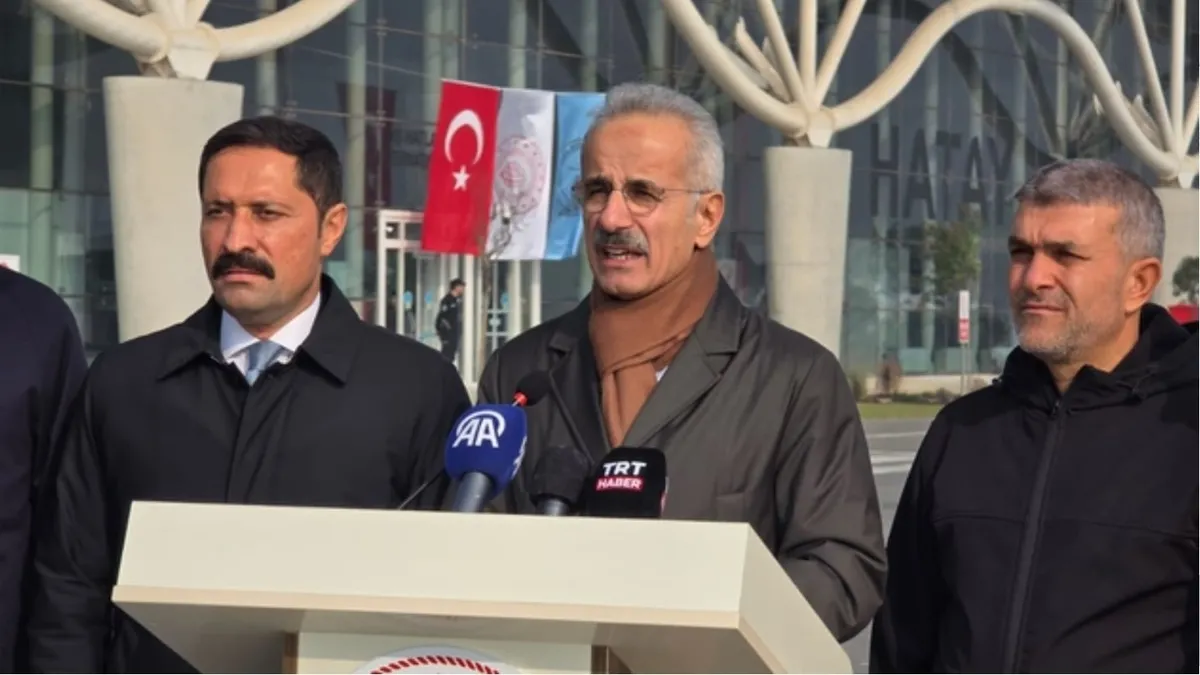 Bakan Uraloğlu: Hatay Havalimanı 2026’da tamamlanacak Bakan Uraloğlu: Hatay Havalimanı 2026’da tamamlanacak