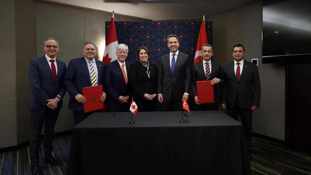 Türkiye ile Kanada arasında nükleer enerji iş birliği Türkiye ile Kanada arasında nükleer enerji iş birliği