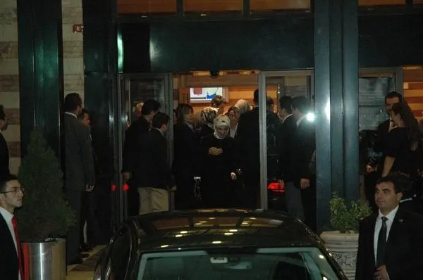'Huzur Sokağı' tiyatro sahnesinde