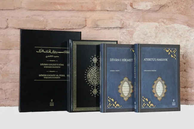 osmanlinin-500-yillik-ilim-gelenegine-isik-tutan-dev-kulliyat-bakan-ersoy-mazisine-sahip-cikan-istikbaline-yon-1778256264811.jpeg