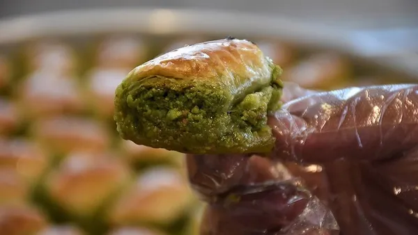 baklava-devi-223-milyon-tlye-satisa-cikti-1773743775796.jpg