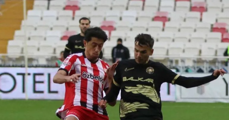 Vanspor, Özkan Yiğiter ile anlaştı