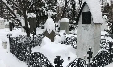 Nazım Hikmet, Moskova’daki mezarının başında her yıl anılıyor