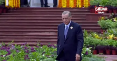 Başkan Erdoğan, Mahatma Gandhi’nin anıt mezarını ziyaret etti | Video