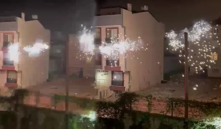 Kocaeli Darıca’da elektrik telleri adeta havai fişek gibi patladı!
