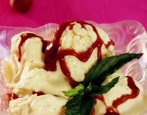 Karamel Soslu Ballı Dondurma