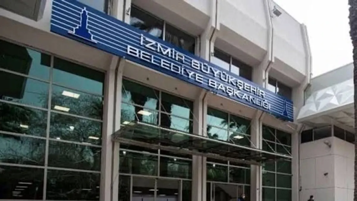 İZBB’de binlerce işçi topun ağzında