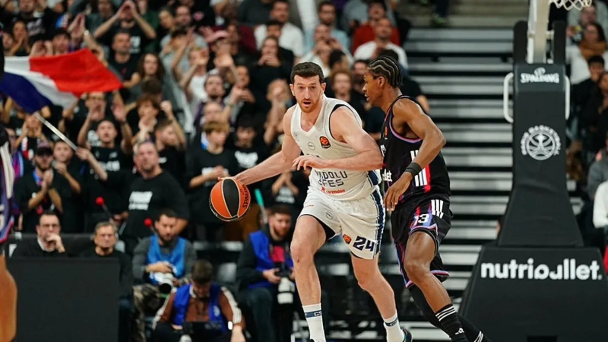 Paris’te galibiyet Anadolu Efes’in! – Son Dakika Spor Haberleri Paris’te galibiyet Anadolu Efes’in! – Son Dakika Spor Haberleri