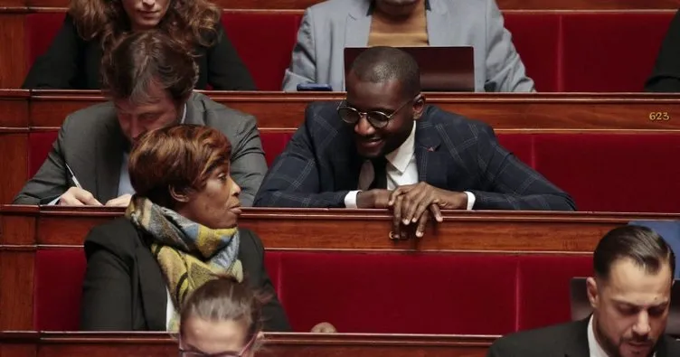 Fransız Meclisi’nde ‘Afrika’ya dön’ saldırısına uğramıştı: Milletvekilinden yeni açıklama geldi