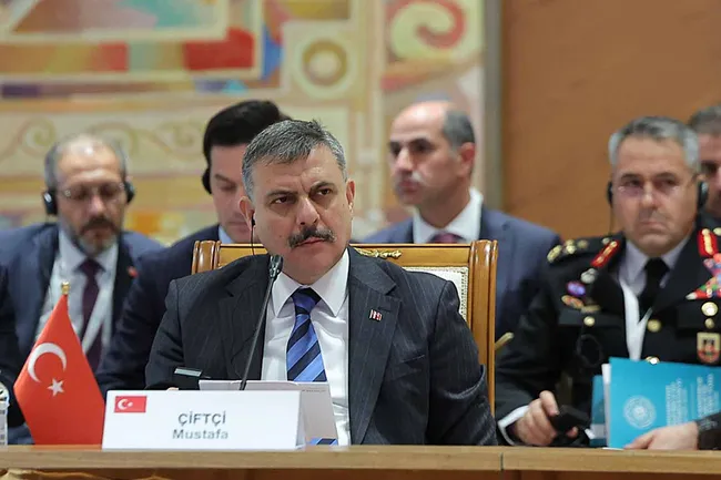 bakan-ciftciden-turkpol-onerisi-turk-dunyasinda-suc-isleyenlere-karsi-ortak-hareket-edilecek-1789110198424.jpg Bakan Çiftçi’den TÜRKPOL önerisi! Türk dünyasında suç işleyenlere karşı ortak hareket edilecek