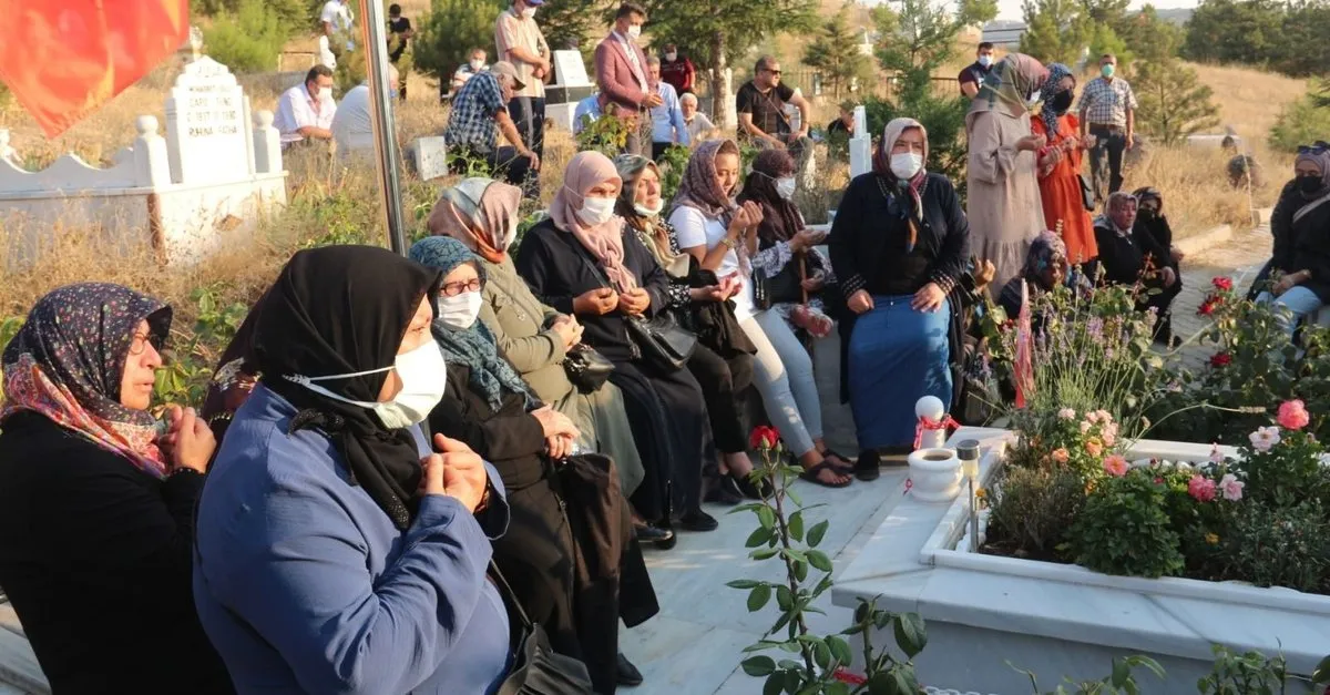 sehit bozkurt kabri basinda anildi kirikkale haberleri