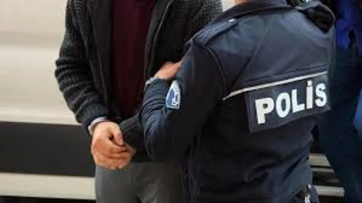 Trabzon’da suç örgütü operasyonu: 12 tutuklama Trabzon’da suç örgütü operasyonu: 12 tutuklama