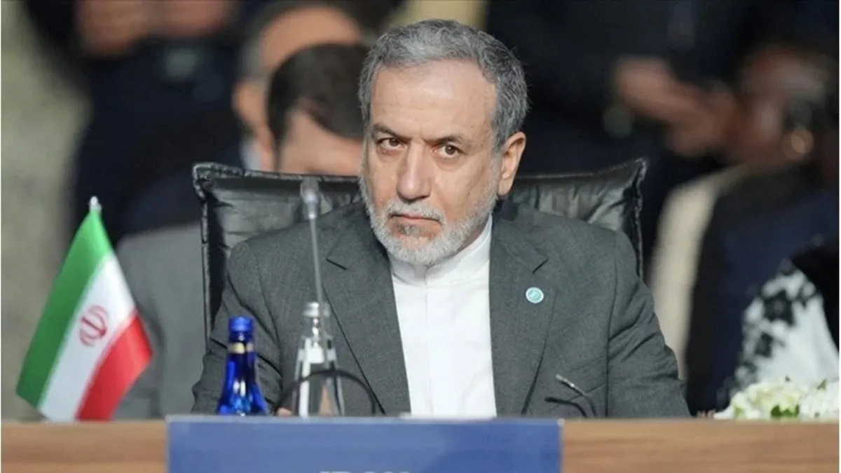 İran Dışişleri Bakanı Arakçi'den kaldırılmış yaptırımları geri getirme girişimine tepki