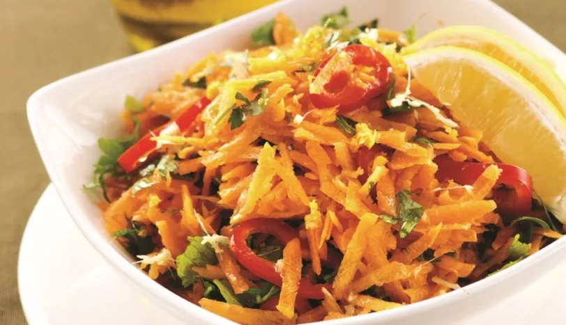 Zencefilli havu� salatas�