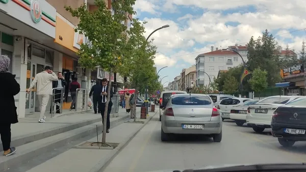 son-dakika-konyada-korkutan-deprem-ankarada-da-hissedildi-olumsuz-bir-durum-var-mi-1747314817809.jpeg SON DAKİKA! Konya'da korkutan deprem! Ankara'da da hissedildi: Olumsuz bir durum var mı?