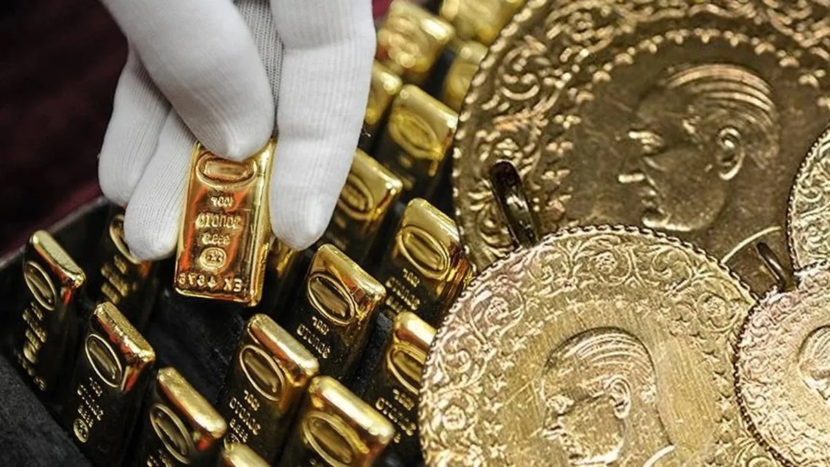Altının gramı 4 bin 376 liradan işlem görüyor Altının gramı 4 bin 376 liradan işlem görüyor