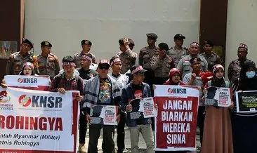 Endonezya’da Arakanlı Müslümanlara destek gösterisi