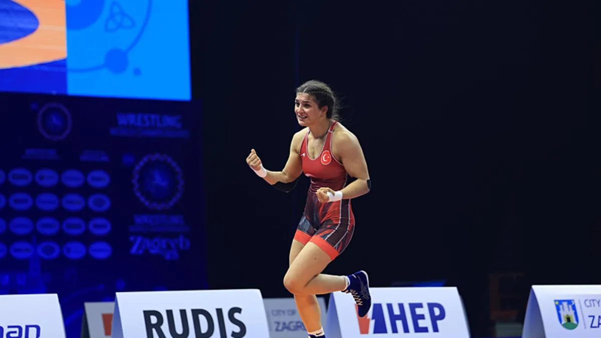 Nesrin Baş, Dünya Güreş Şampiyonası’nda finalde! Nesrin Baş, Dünya Güreş Şampiyonası’nda finalde!