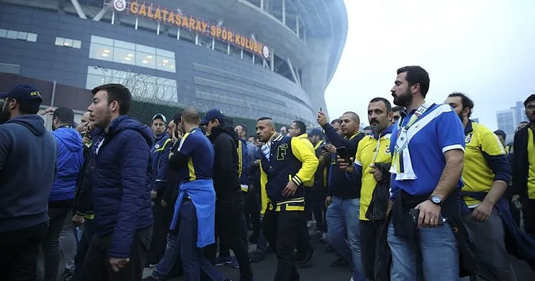 Fenerbahçeli taraftarlardan tam destek