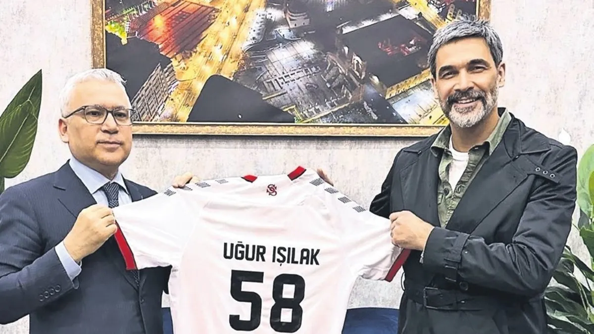 Uğur Işılak’a forma sürprizi – Son Dakika Magazin Haberleri