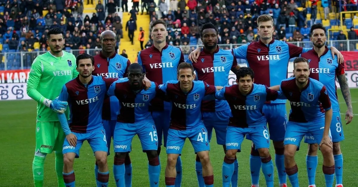 Trabzonspor Ile Sivasspor Liderlik Icin Karsi Karsiya Geliyor Spor Haberleri