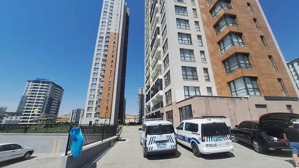 Ankara’da 26 katlı binada çıkan yangın davasında 4 tutuklu sanık hakkında tahliye kararı Ankara’da 26 katlı binada çıkan yangın davasında 4 tutuklu sanık hakkında tahliye kararı