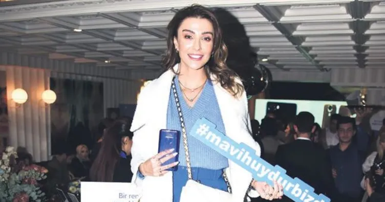 Çift telefon dolaşırım