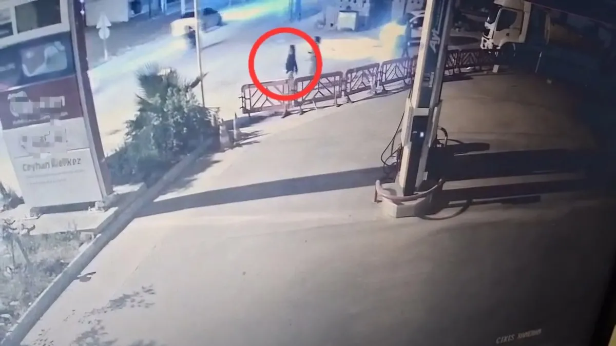 Adana'da dehşet! Eski eşini sokak ortasında vurdu! O anlar kamerada!