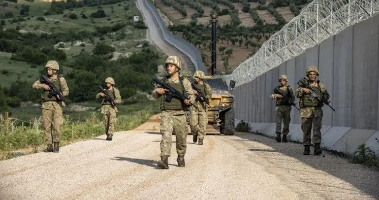 Edirne’de Yunanistan’a kaçmaya çalışan 5 FETÖ üyesi yakalandı