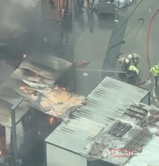 Eyüpsultan’da korkutan yangın: İtfaiye su sıkmakta aciz kaldı, facia ucuz atlatıldı…