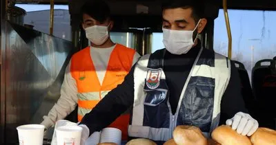 Şanlıurfa Büyükşehir Belediyesi’nden çorba ikramı