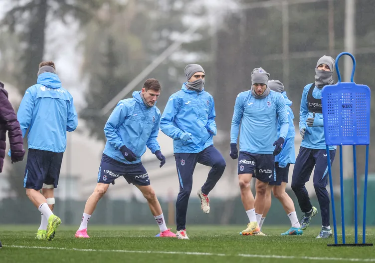 Son dakika haberleri: Trabzonspor’dan üç bölgeye transfer hamlesi! Şenol Güneş o isimleri istedi...