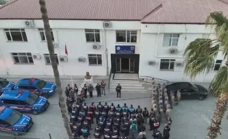 narkokapan-3-diyarbakir-operasyonu-38-kisi-tutuklandi-1778404471186.jpg
