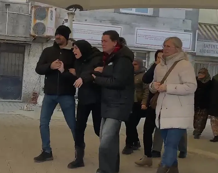 Tekirdağ’da cani adam kızını öldürmüştü: Su Dilem Yazıcı’ya acı veda… Seni bu tabuta nasıl koydular…