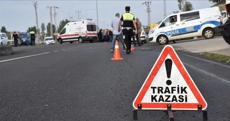 Çankırı’da feci kaza! Otomobile çarpan motosikletteki 2 çocuk hayatını kaybetti