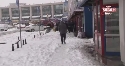 Son Dakika: İstanbul’da yoğun kar yağışı nedeniyle şehirler arası otobüs seferleri durduruldu | Video