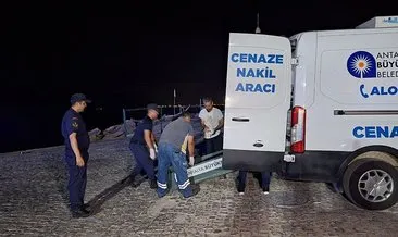 Antalya’da feci ölüm: Metrelerce yüksekten kayalıklara düştü #antalya