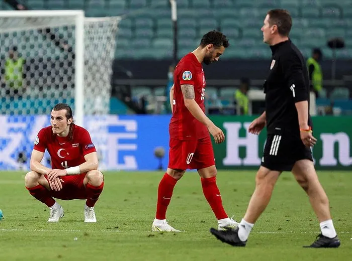 euro 2020 de turkiye gruptan nasil cikar a grubu puan durumu ile gruplardan cikmak icin en iyi 3 ihtimali formulu turkiye elendi mi son dakika spor haberleri