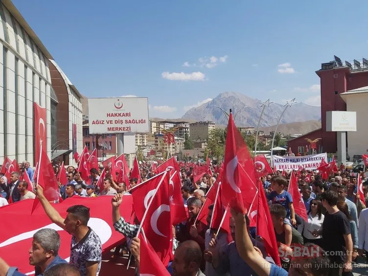 Teröre Lanet KardeÅliÄe Davet YürüyüÅüne Büyük Destek