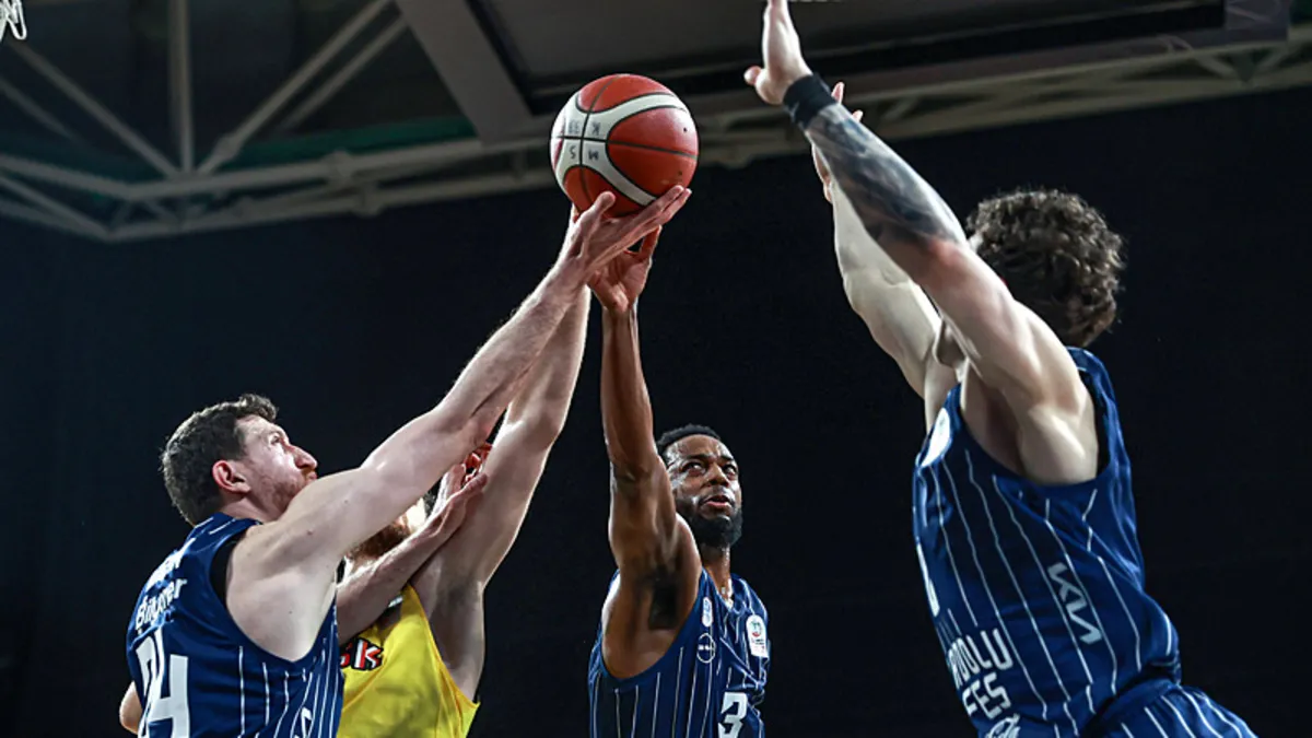 Anadolu Efes deplasmanda kazandı! – Son Dakika Spor Haberleri