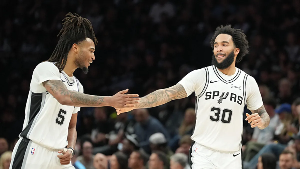 NBA’de San Antonio Spurs, Batı Konferansı finaline yükseldi NBA’de San Antonio Spurs, Batı Konferansı finaline yükseldi