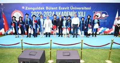 ZBEÜ, Çaycuma, Devrek ve Gökçebey kampüslerinde mezuniyet töreni gerçekleştirildi
