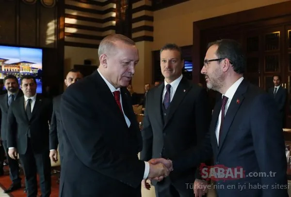 Başkan Erdoğan; Bakan Kasapoğlu ve futbol camiası temsilcilerini kabul etti