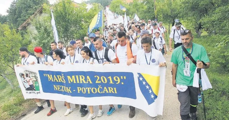 Ölüm yolunda ‘Barış Yürüyüşü’ başladı