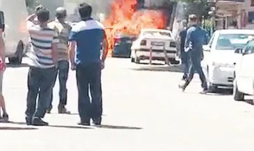 Park halindeki araç alev topuna döndü