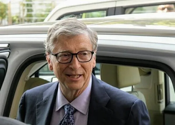 Bill Gates neden servetini çocuklarına bağışlamıyor?
