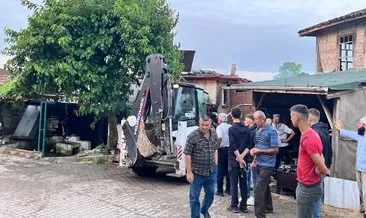 Kandıra’da gece yarısı çıkan yangında bir ev küle döndü #kocaeli